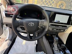 تۆیۆتا کامری